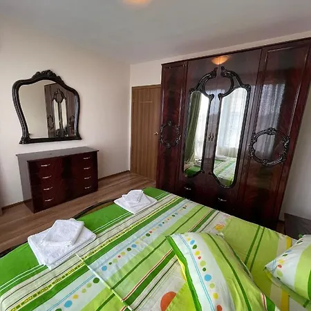 палм корт Apartament